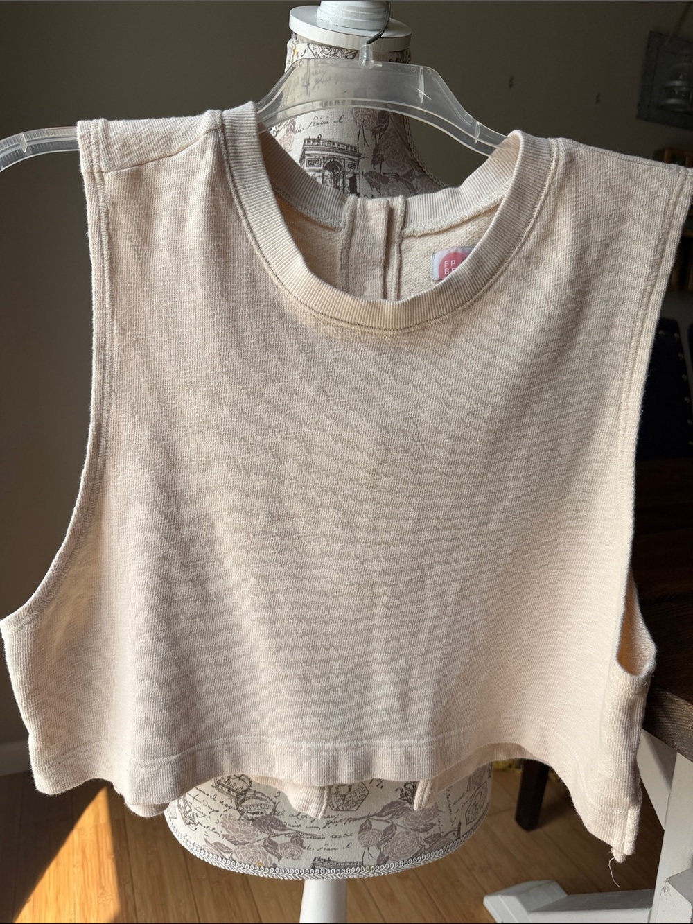 Free People FP Beach Cream Sleeveless Cropped Knit Tank Button Back - Picture 2 of 10